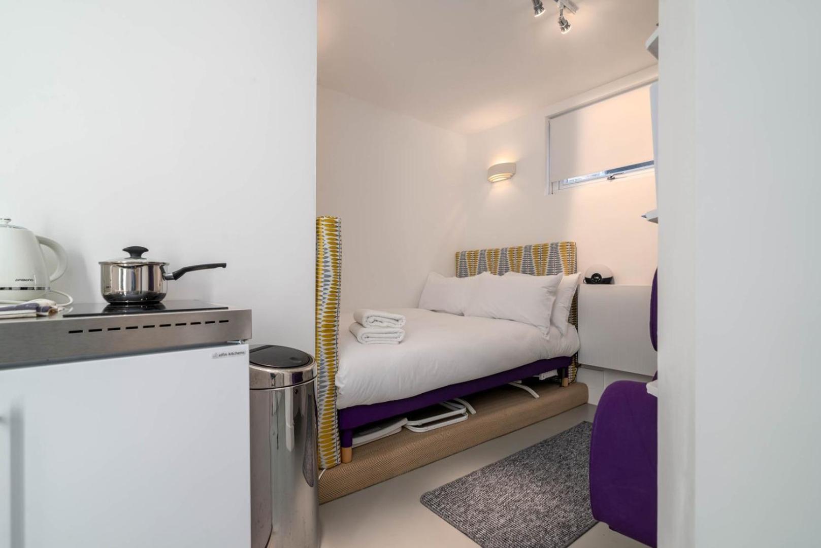 Appartamento Guestready - Micro Garden Flat In Fulham Londra